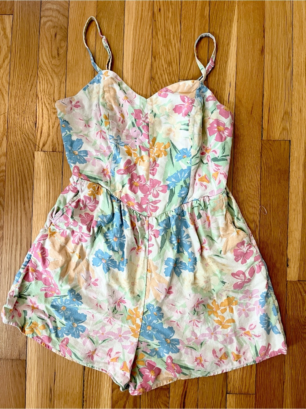 Old Navy Multicolor Floral Pastel size small girls romper